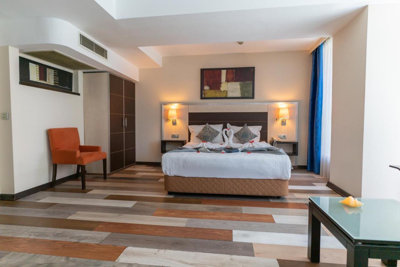 Lazz By Ketenci Hotel İzmir Extérieur photo